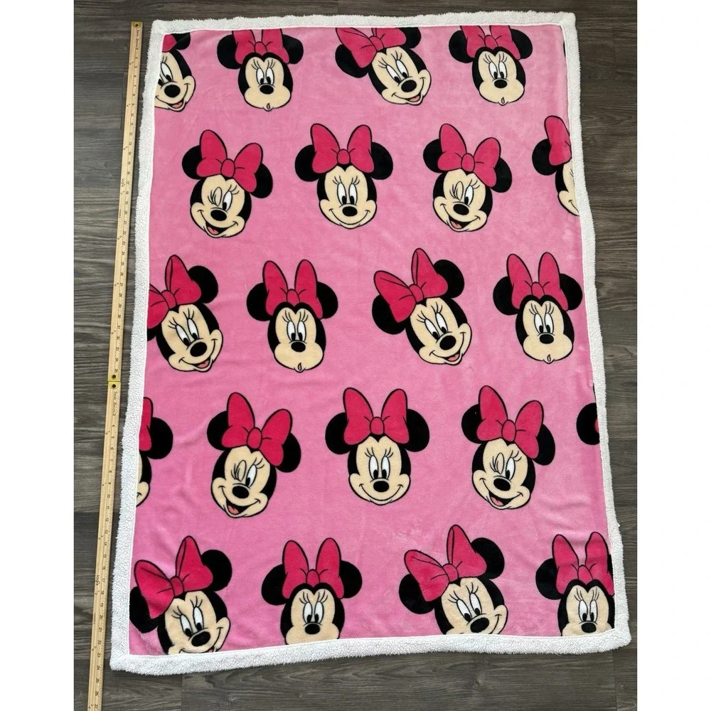 Disney Mini‎ Mouse Throw Plush Blanket Sherpa Pink 44x60 Valentines Cozy